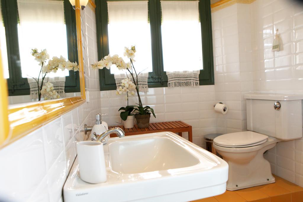 Hostalet Dels Indians Hotel Begur Room photo
