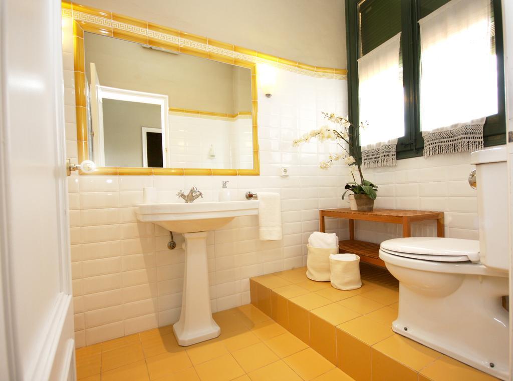 Hostalet Dels Indians Hotel Begur Room photo